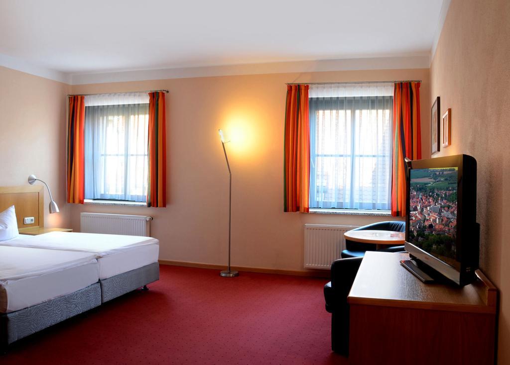 Hotel Dom-Eck เบาท์เซน ห้อง รูปภาพ